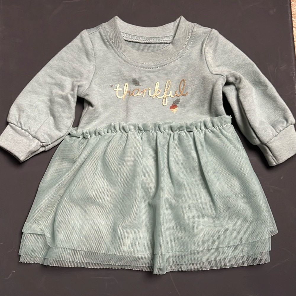A nice green thankful dress outfit